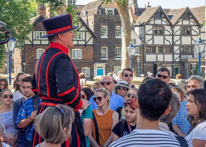 Best of Royal London Walking Tour